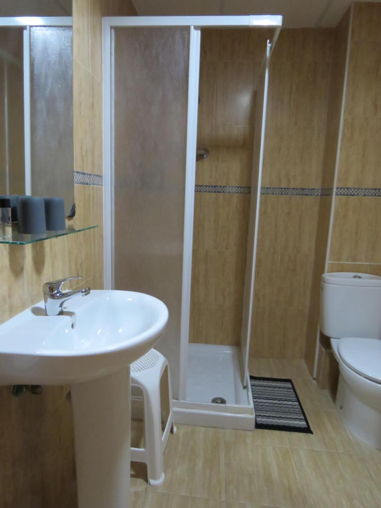 Hotel Alain Silla Kültér fotó
