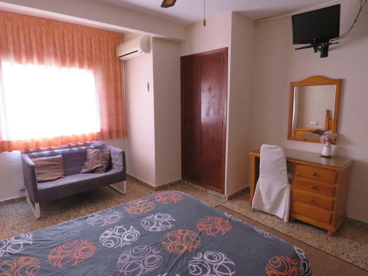 Hotel Alain Silla Kültér fotó